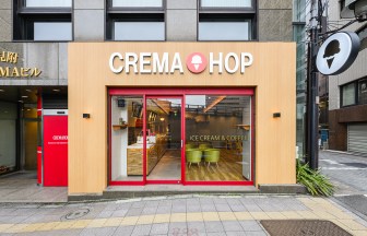 東京都のアイスクリーム店の内装デザイン事例（サンリット建設）