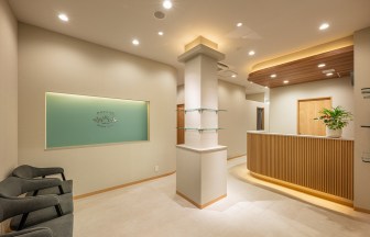 千葉県の美容クリニックの内装デザイン事例（サンリット建設）