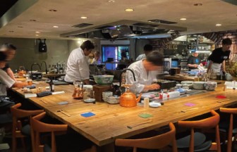 愛知県の居酒屋の内装デザイン事例（株式会社サライデザイン）