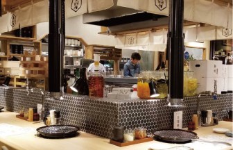 宮崎県の焼肉店の内装デザイン事例（株式会社サライデザインルーム）