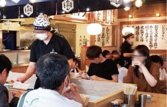 新潟県のラーメン店の内装デザイン事例（株式会社サライデザインルーム）