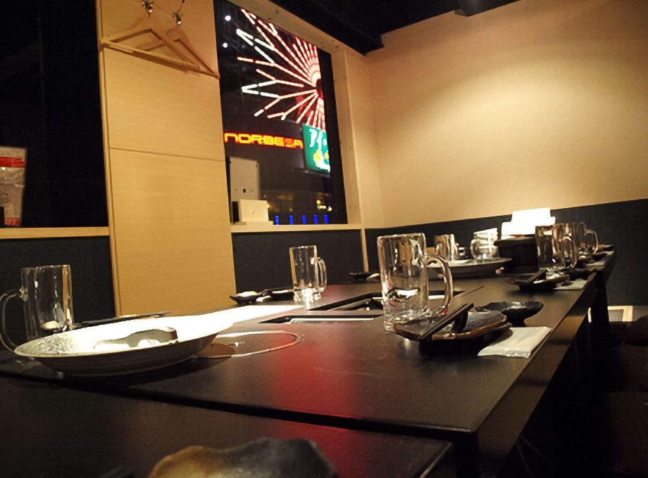 全席個室酒場 炙り旬の内装（北海道・居酒屋・全席個室×格子）