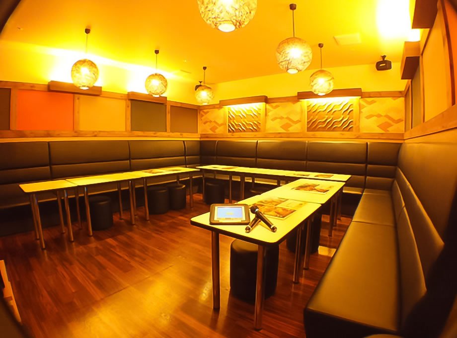 北海道・カラオケ歌屋 すすきの南4条店