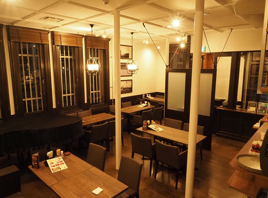 さかい珈琲 帯広店の内装 5(北海道・カフェ・外観×レンガ造)