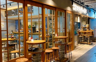 大阪府の店舗の内装デザイン事例（LEBON DESIGN）