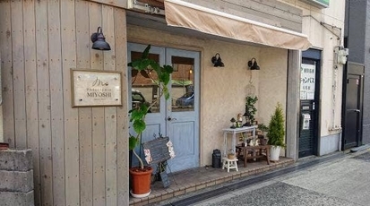 大阪府大阪市の洋菓子店/大阪市｜洋菓子店の内装デザイン事例（デザインアディクト）
