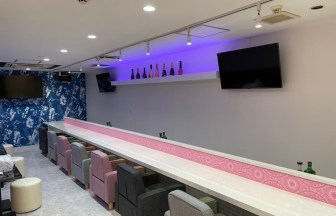 埼玉県のガールズバーの内装デザイン事例（株式会社S plus Design’s）