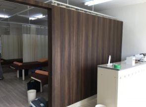 千葉県大網白里の整体・整骨院の内装デザイン事例（株式会社GLOBALデザイン）