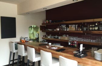 千葉県船橋市のイタリアンカフェの内装デザイン事例（株式会社GLOBALデザイン）